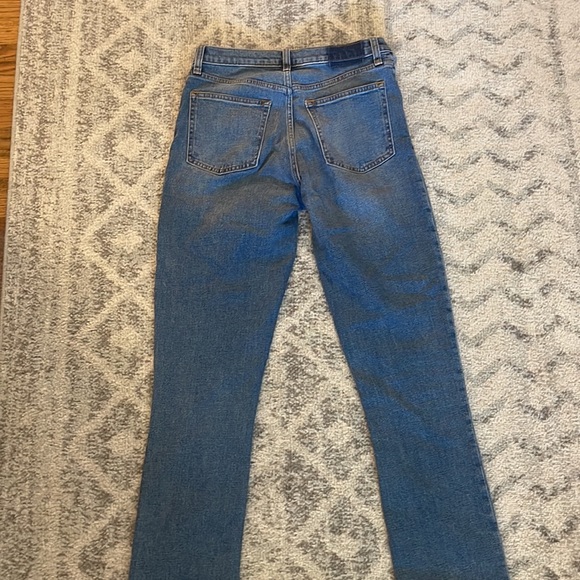 Abercrombie & Fitch - The Skinny High Rise Split Hem Jean - 27L - Picture 7 of 8
